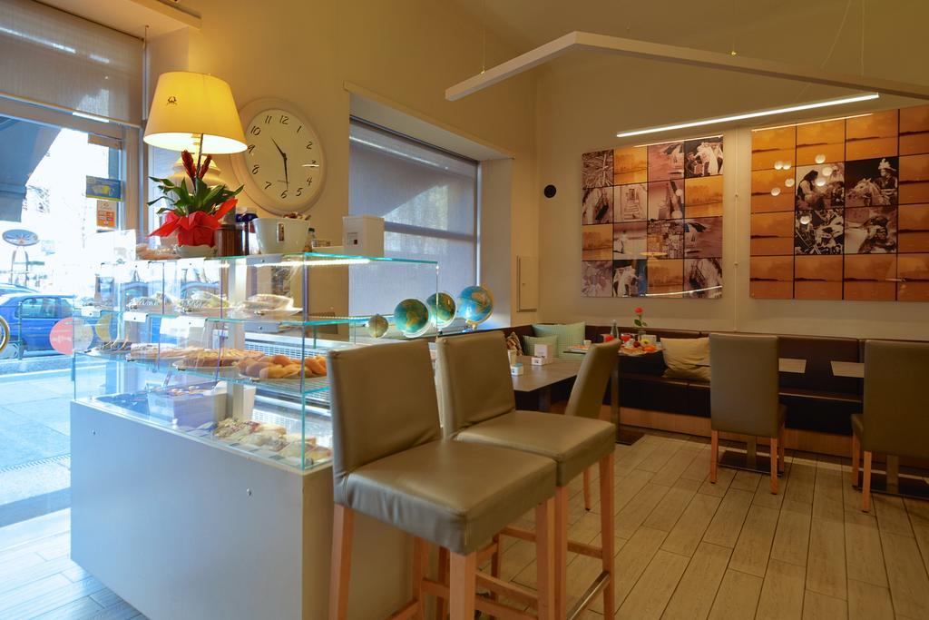 Maison B Bed & Breakfast Turin Exterior photo