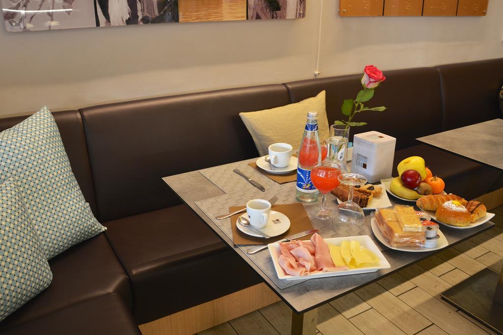 Maison B Bed & Breakfast Turin Exterior photo