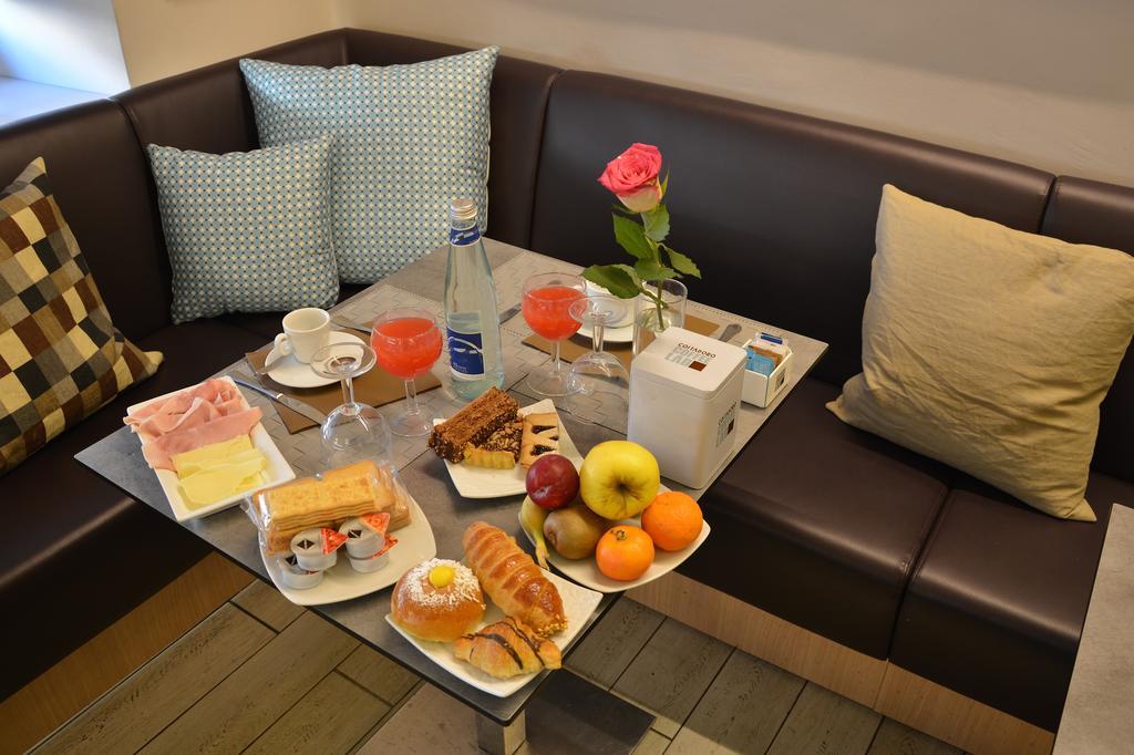 Maison B Bed & Breakfast Turin Exterior photo